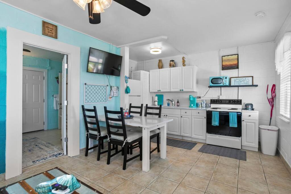 Mermaids Grotto Waterfront 1Br Apt With Bay View Villa Tampa Luaran gambar