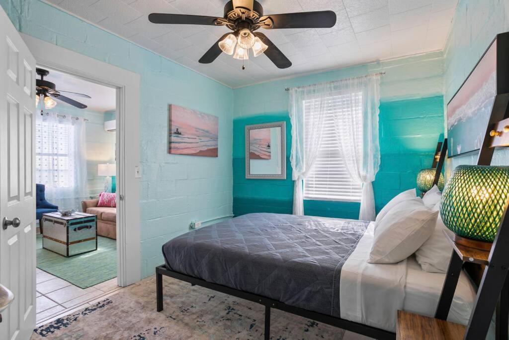 Mermaids Grotto Waterfront 1Br Apt With Bay View Villa Tampa Luaran gambar